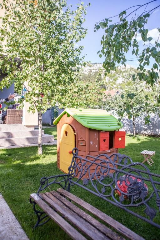 Апартаменты Apartments Green Цетине