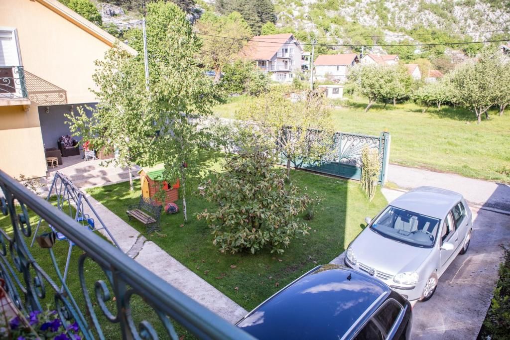 Апартаменты Apartments Green Цетине