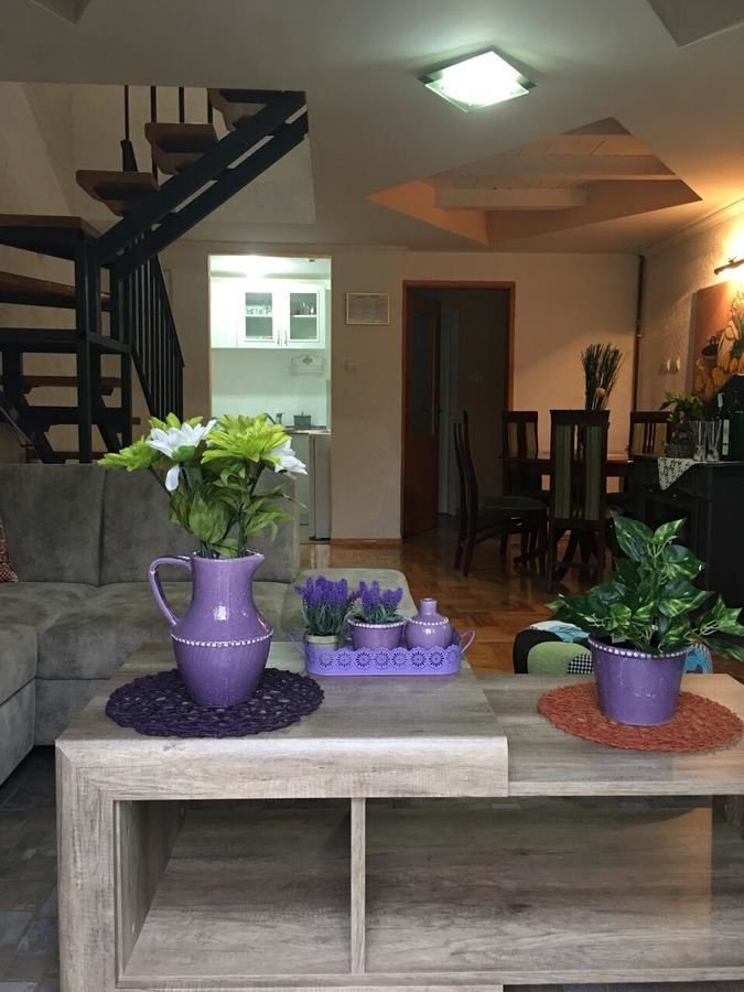 Апартаменты Apartments Green Цетине